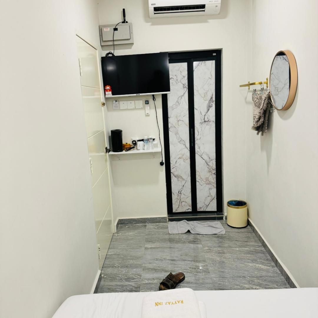 Rayyaz Inn Куала Теренгану Екстериор снимка