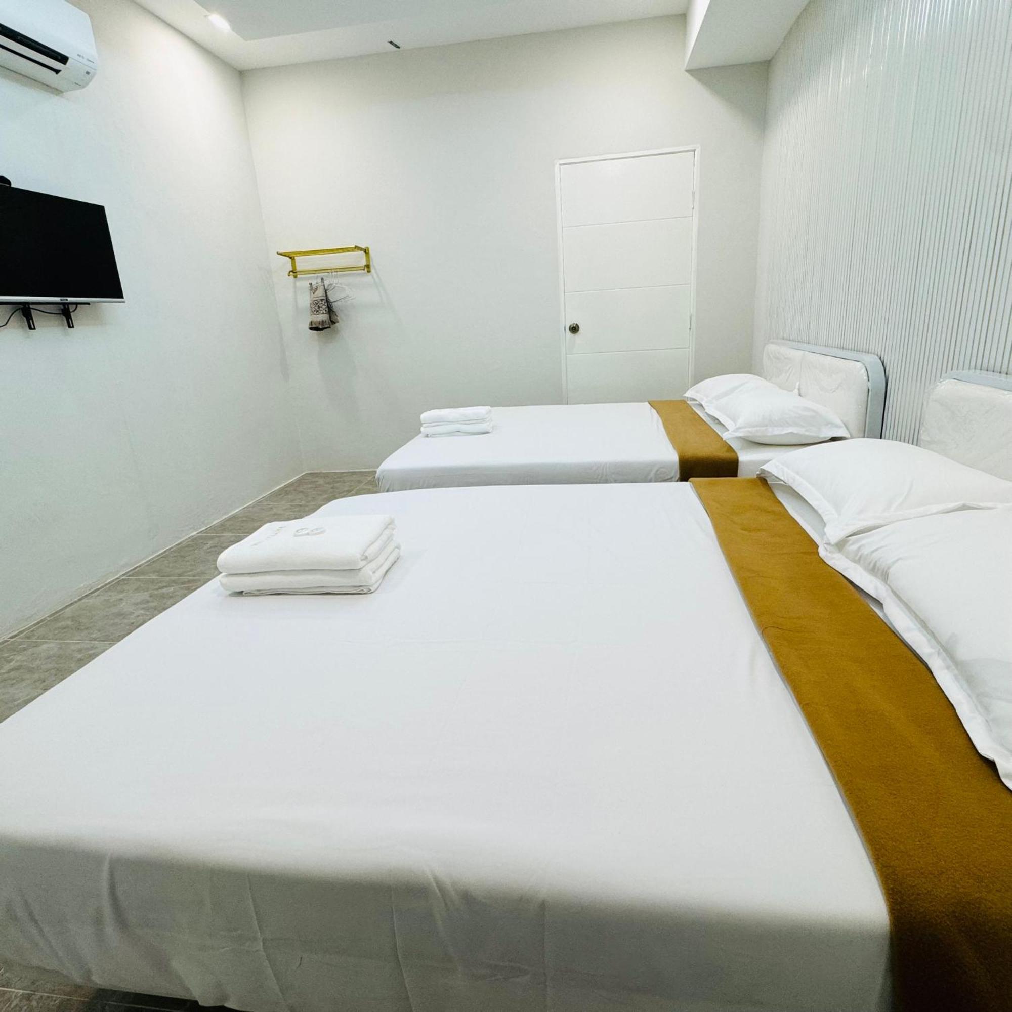 Rayyaz Inn Куала Теренгану Екстериор снимка
